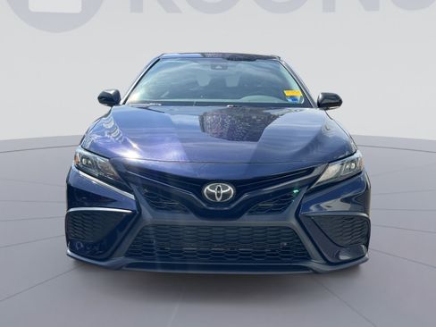 Used 2022 Toyota Camry SE AWD/4WD image 11