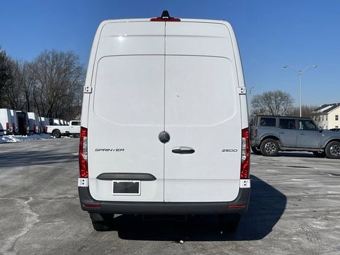 New 2025 Mercedes-Benz Sprinter 2500 image 5