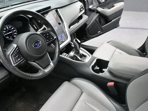 Used 2023 Subaru Outback Limited image 14
