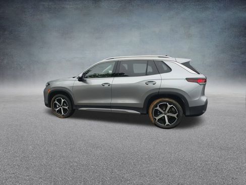 New 2025 Volkswagen Tiguan SE image 13
