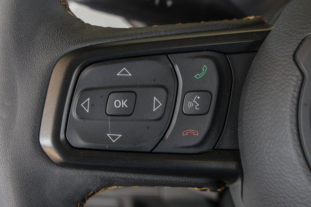 Used 2024 Jeep Wrangler Unlimited w/ Convenience Group AWD/4WD image 25