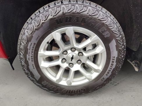 Used 2023 Chevrolet Silverado 1500 RST w/ Z71 Off-Road Package image 10