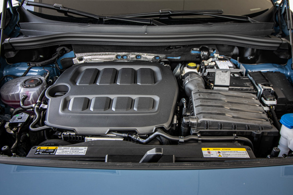 New 2026 Volkswagen Tiguan SE R-Line FWD image 10