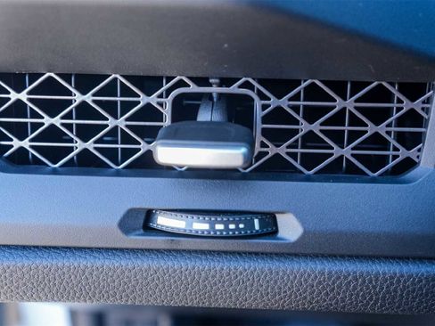 Certified 2023 Honda Accord EX image 28