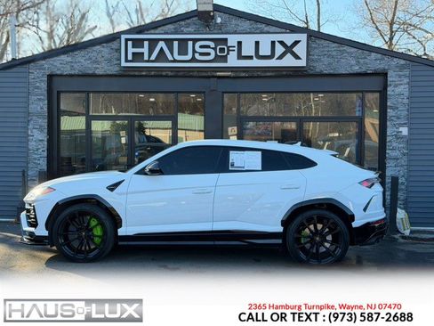 Used 2022 Lamborghini Urus image 12