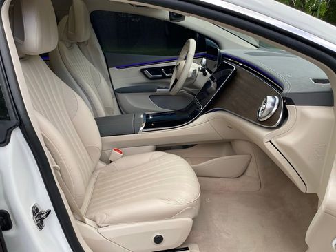 Used 2023 Mercedes-Benz EQS 450+ Sedan image 48