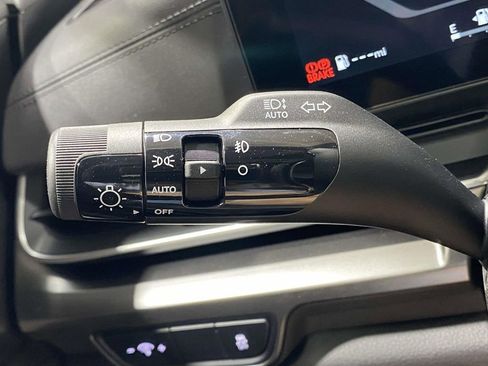 New 2026 Kia Carnival SX w/ SX Dark Edition Package image 23