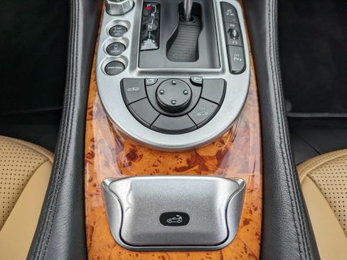 Used 2009 Mercedes-Benz SL 63 AMG image 30
