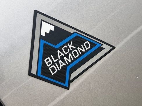 Used 2022 Ford Bronco Black Diamond AWD/4WD image 11