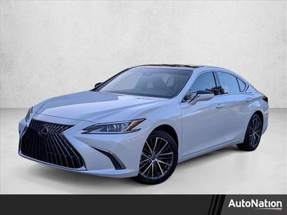 New 2025 Lexus ES 350 w/ Premium Package