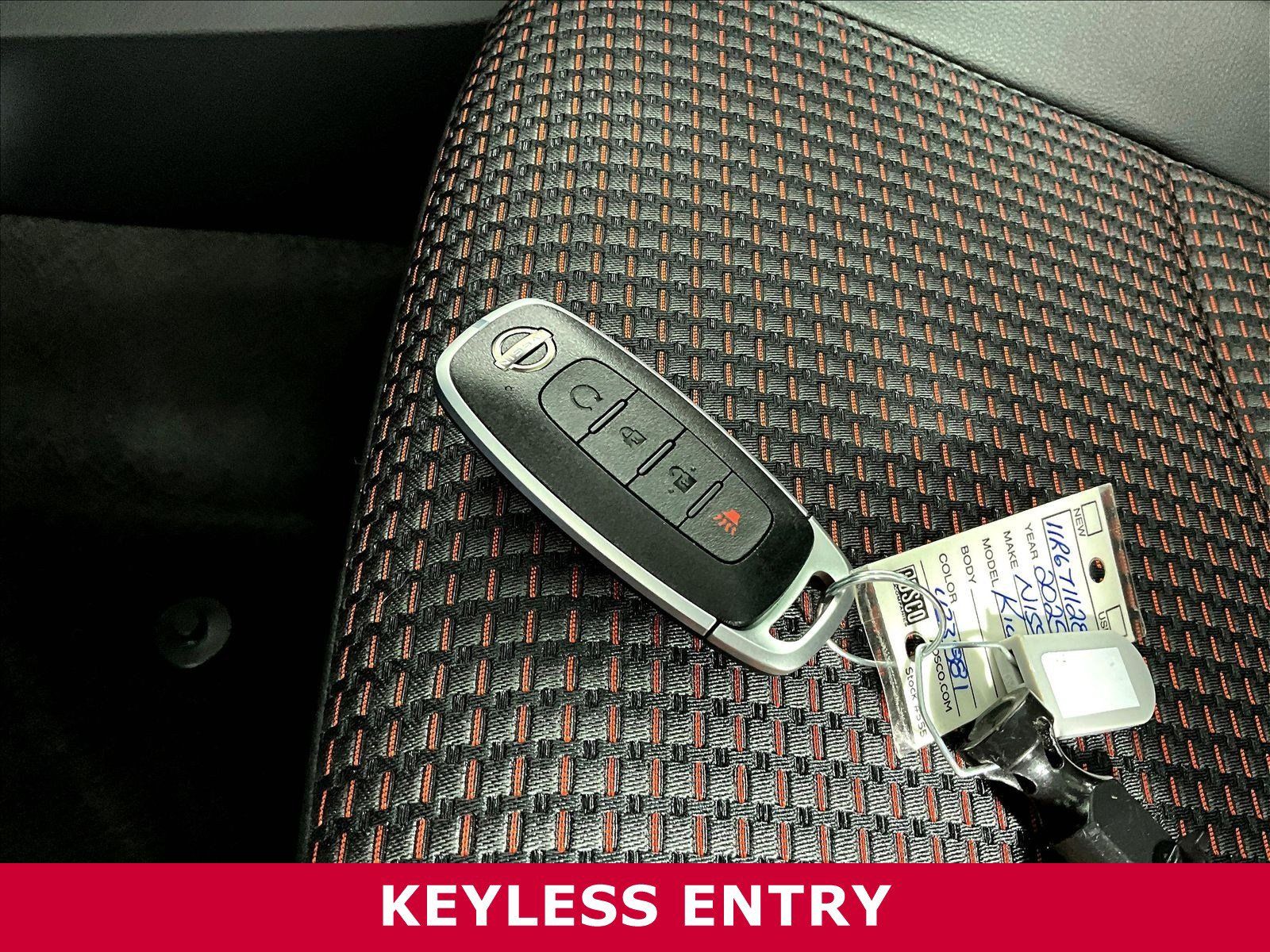 Certified 2025 Nissan Kicks SR w/ SR Premium Package AWD/4WD image 32