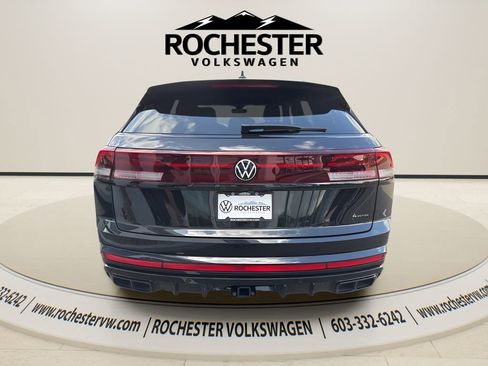 New 2026 Volkswagen Atlas Cross Sport SEL R-Line AWD/4WD image 8