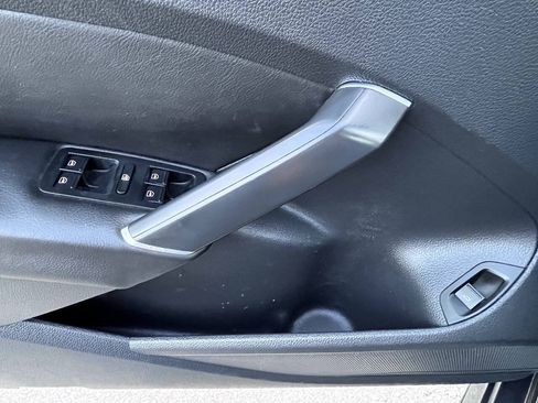 Used 2019 Volkswagen Passat 2.0T SE R-Line FWD image 37