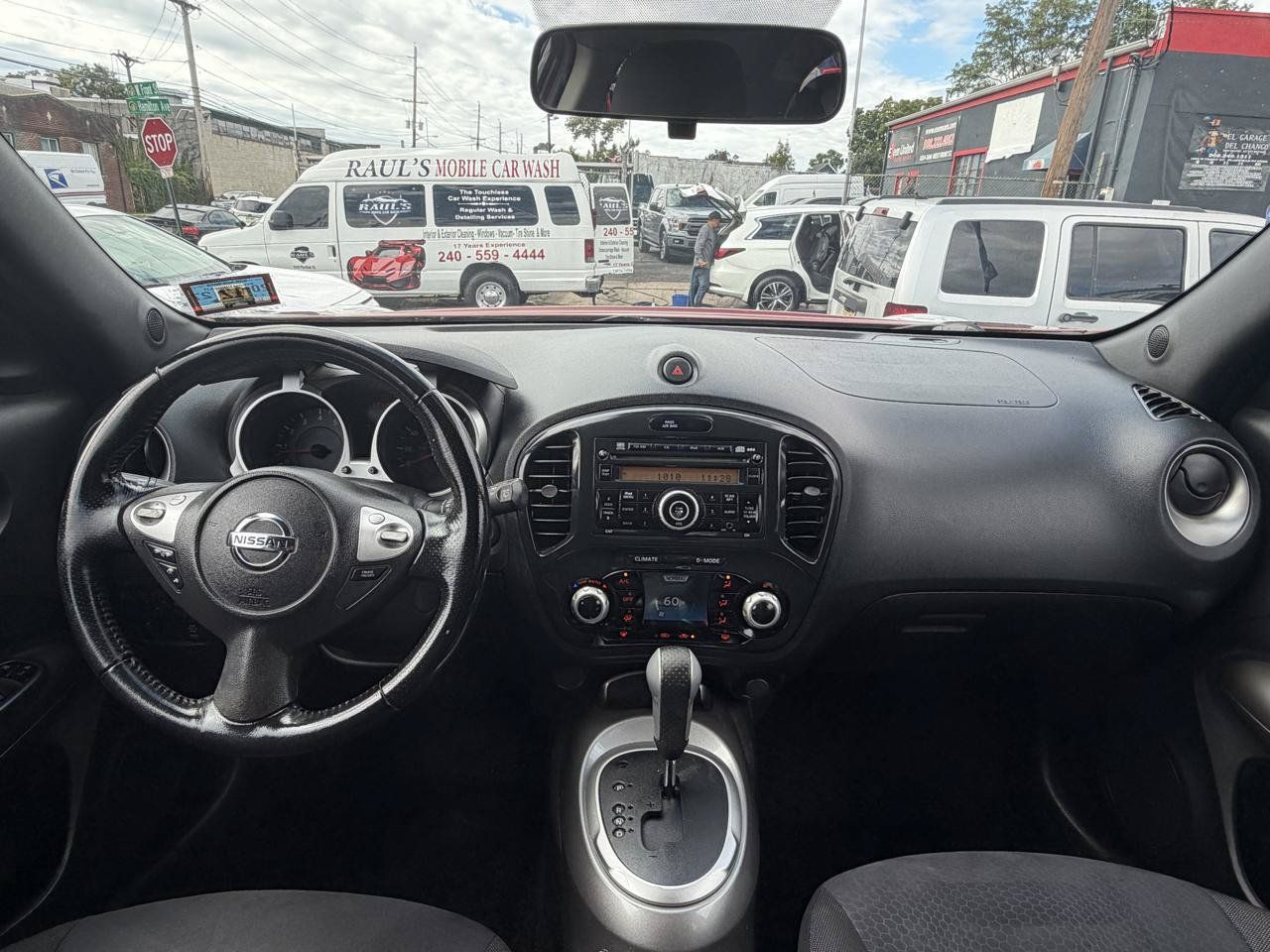 Used 2013 Nissan Juke AWD image 24