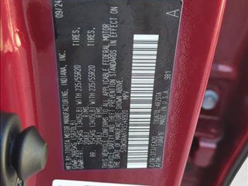 Certified 2024 Toyota Highlander XSE FWD image 28