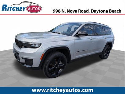 Used 2023 Jeep Grand Cherokee L Laredo