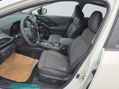 Certified 2025 Subaru Crosstrek 2.5i Limited w/ Crosstrek Mirror Package image 9