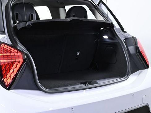 Used 2025 MINI Cooper S image 30