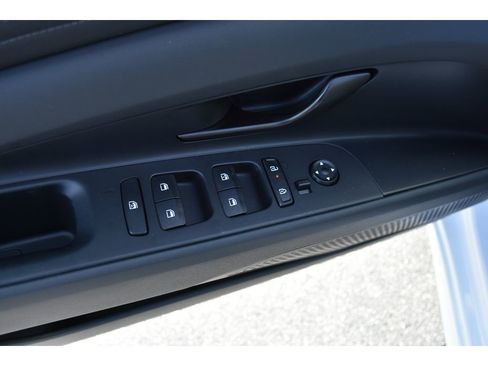 New 2026 Hyundai Elantra SEL Sport Premium image 17