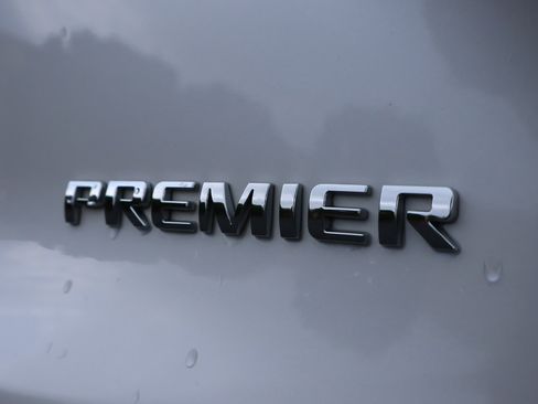 Used 2025 Chevrolet Blazer Premier w/ Driver Confidence II Package AWD/4WD image 30