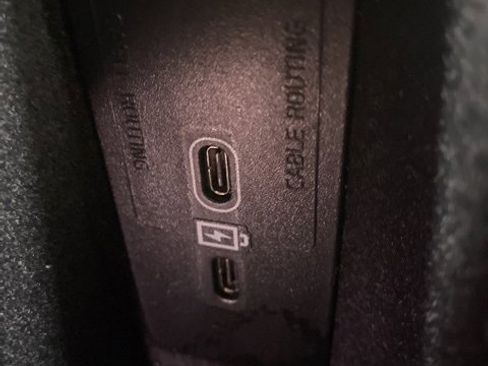 Certified 2024 Volvo XC90 B6 Ultimate w/ Protection Package image 25