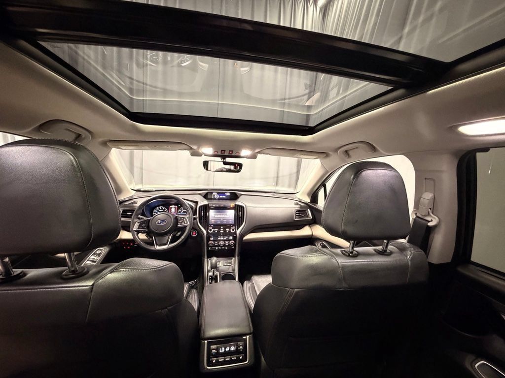 Used 2020 Subaru Ascent Limited w/ Technology Package AWD/4WD image 8