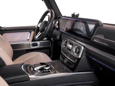 Used 2024 Mercedes-Benz G 550 image 49