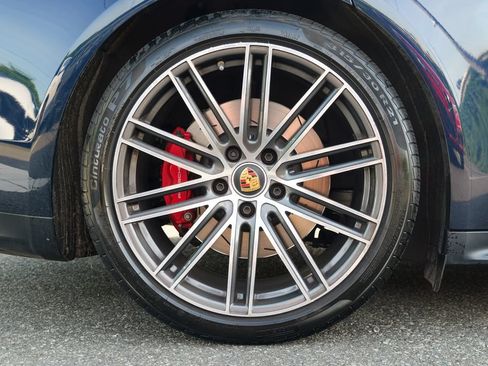 Used 2023 Porsche Panamera GTS AWD/4WD image 13