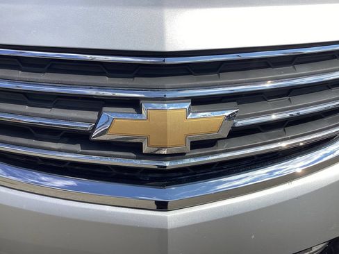 Used 2017 Chevrolet Traverse LT AWD/4WD image 28