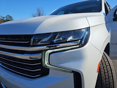 Used 2022 Chevrolet Tahoe LT w/ Luxury Package image 36