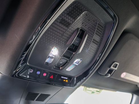 Used 2025 Cadillac Lyriq Sport image 19