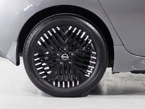 Used 2024 Nissan Leaf SV Plus image 42