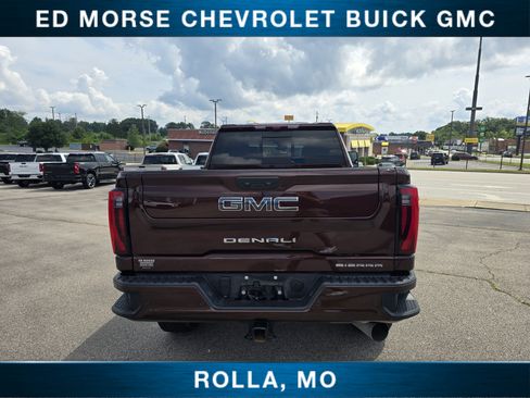 Certified 2024 GMC Sierra 2500 Denali Ultimate AWD/4WD image 4