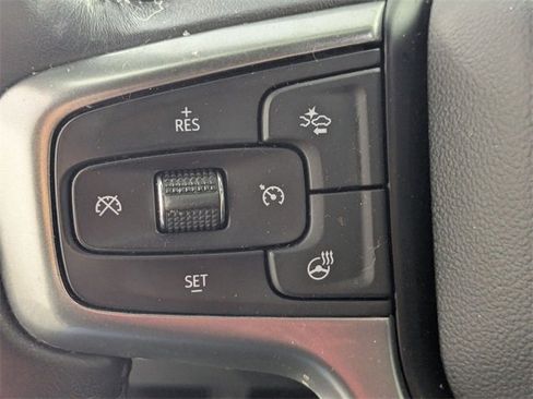 Used 2022 Chevrolet Tahoe LT w/ Luxury Package image 16