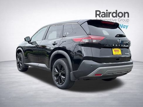 Used 2022 Nissan Rogue SV AWD/4WD image 5