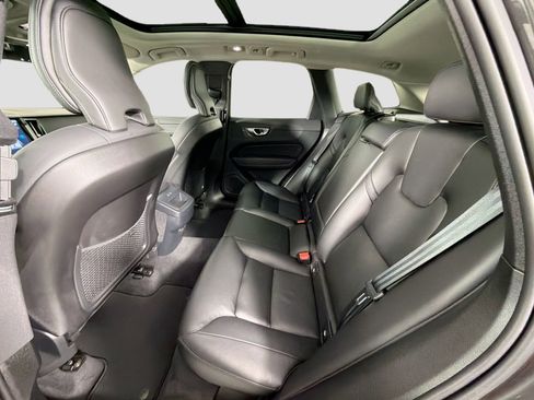 Certified 2024 Volvo XC60 B5 Core w/ Climate Package image 26