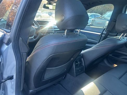 Used 2018 BMW 330i Gran Turismo xDrive 330i xDrive image 13