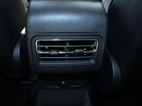 Used 2025 Lincoln Corsair AWD w/ Towing Package image 23