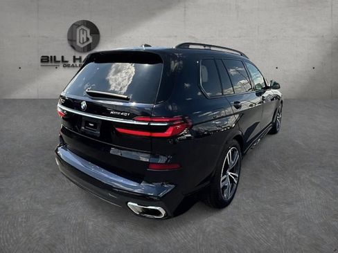 Used 2023 BMW X7 xDrive40i w/ M Sport Package AWD/4WD image 5