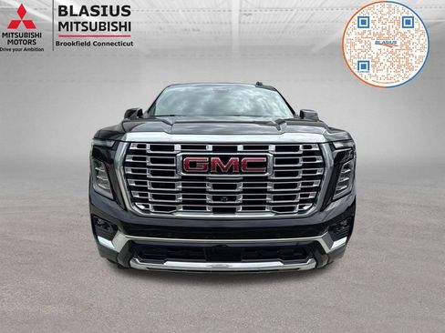 Used 2026 GMC Yukon Denali w/ Sun & Power Step Package AWD/4WD image 23