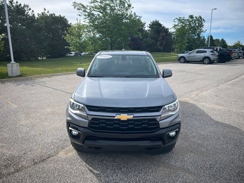 Used 2022 Chevrolet Colorado LT w/ LT Convenience Package AWD/4WD image 2