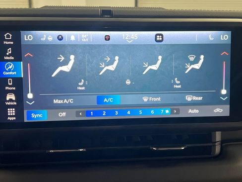 Used 2025 Jeep Gladiator Mojave w/ Convenience Group AWD/4WD image 46
