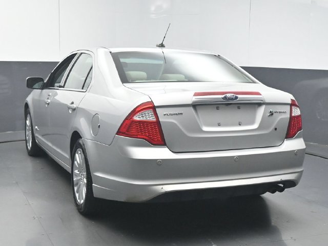 Used 2010 Ford Fusion Hybrid FWD image 6