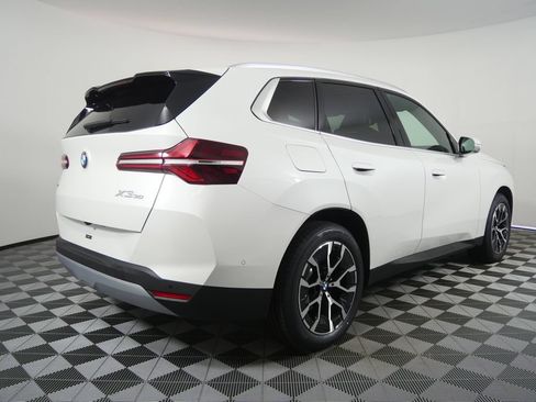 Used 2026 BMW X3 xDrive30i w/ Premium Package AWD/4WD image 5