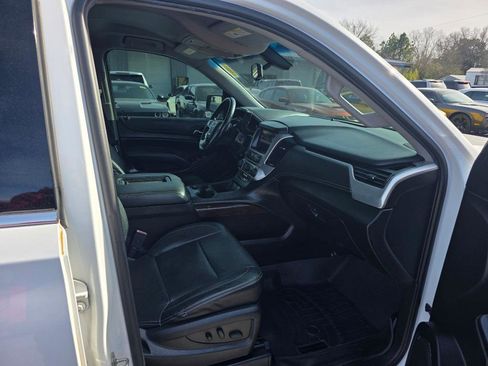 Used 2015 GMC Yukon XL SLE image 11