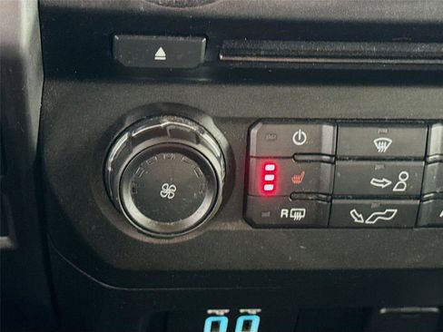 Used 2018 Ford F150 XLT w/ Equipment Group 302A Luxury image 14