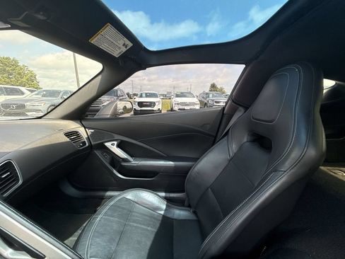 Used 2015 Chevrolet Corvette Stingray Coupe RWD image 21