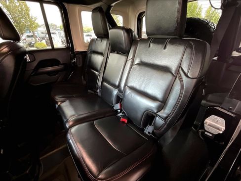 Used 2020 Jeep Wrangler Unlimited Rubicon AWD/4WD image 21