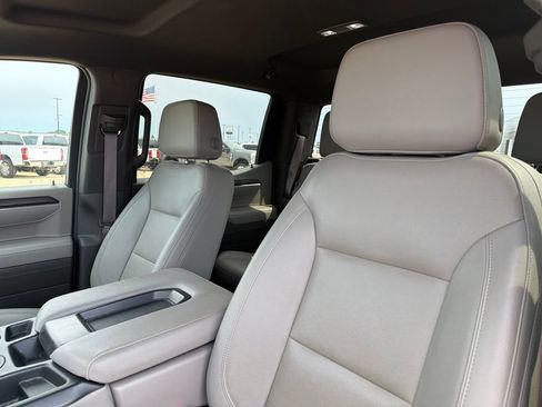 Used 2025 GMC Sierra 1500 SLT AWD/4WD image 25