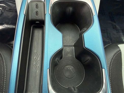 Used 2025 Chevrolet Equinox EV LT image 23